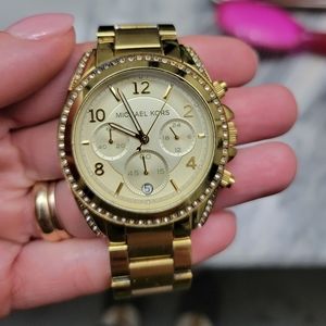 Michael kors gold watch